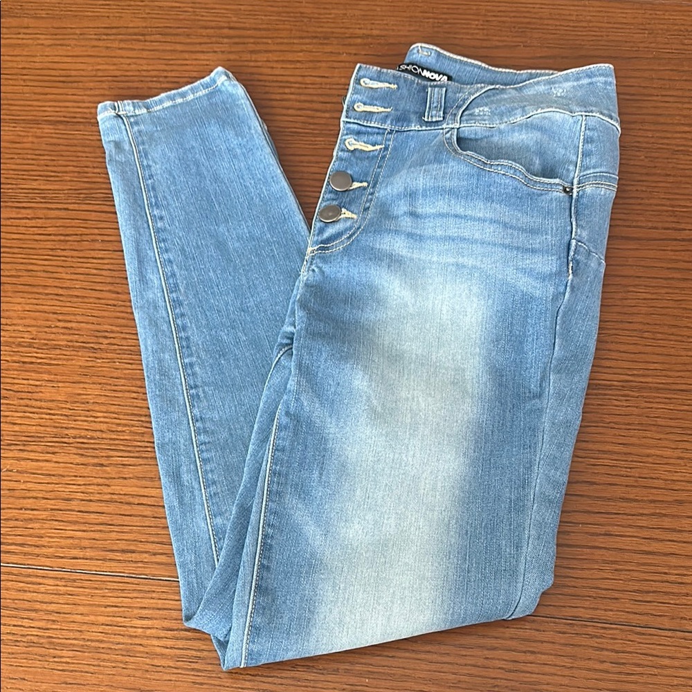 Fashion Nova Light Blue High-Waisted Jeans